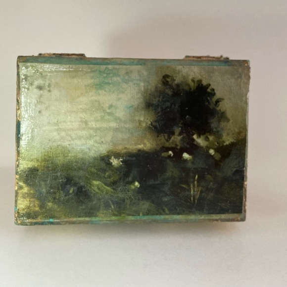 Original oil print decoupage and gilded. Exclusive. . Jewelry box *Hand made.* - Picture 2 of 8